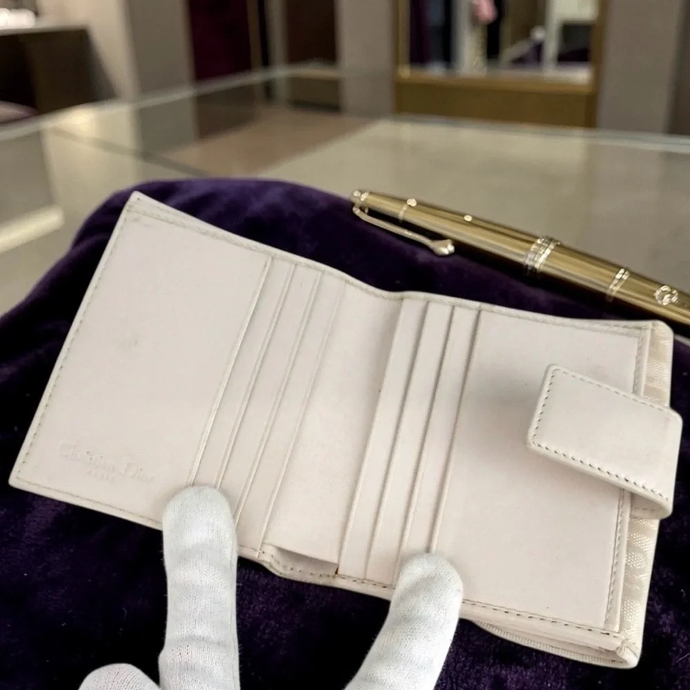 Dior pre owned